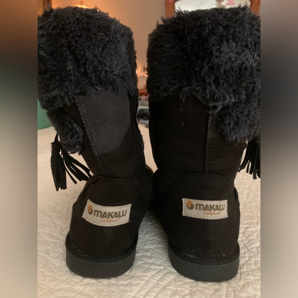Makalu California Black Side Zip Fur Lined Boots Girls Size 3
